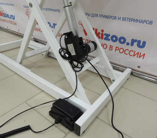 Стол для груминга wikiGROOM S800 120 х 60 см электрический с П-образным держателем