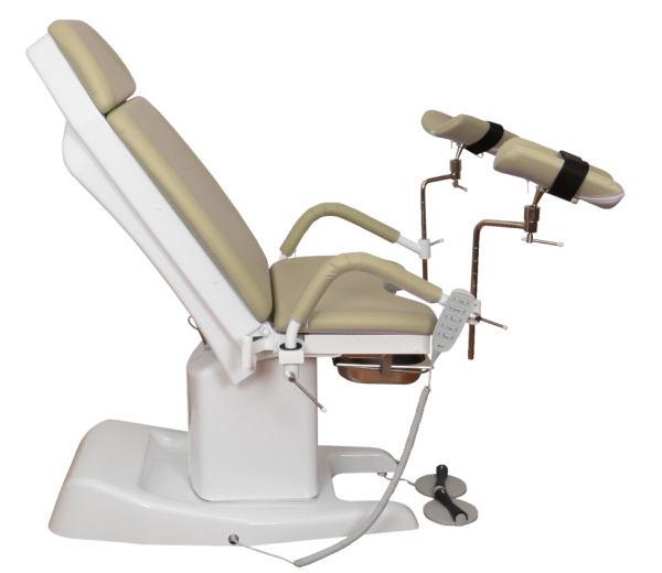 Кресло гинекологическое КГ-6 ДЗМО с ручной регулировкой высоты подколенников