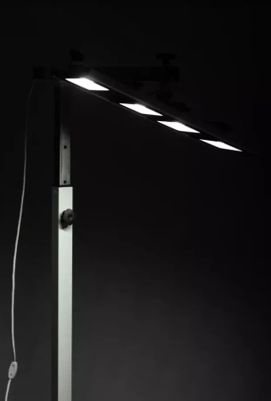 Светильник ветеринарный светодиодный напольный wikiVET