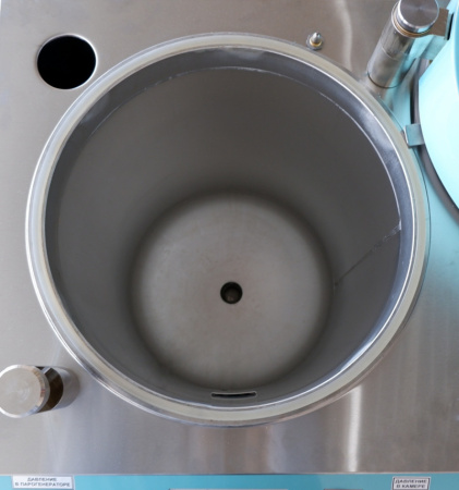 Стерилизатор паровой ВКа-75-Р-ПЗ для лекарственных средств