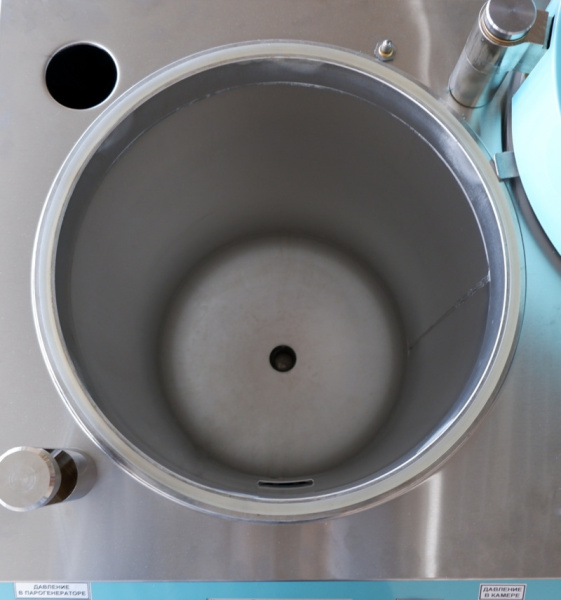 Стерилизатор паровой ВКа-75-Р-ПЗ для лекарственных средств